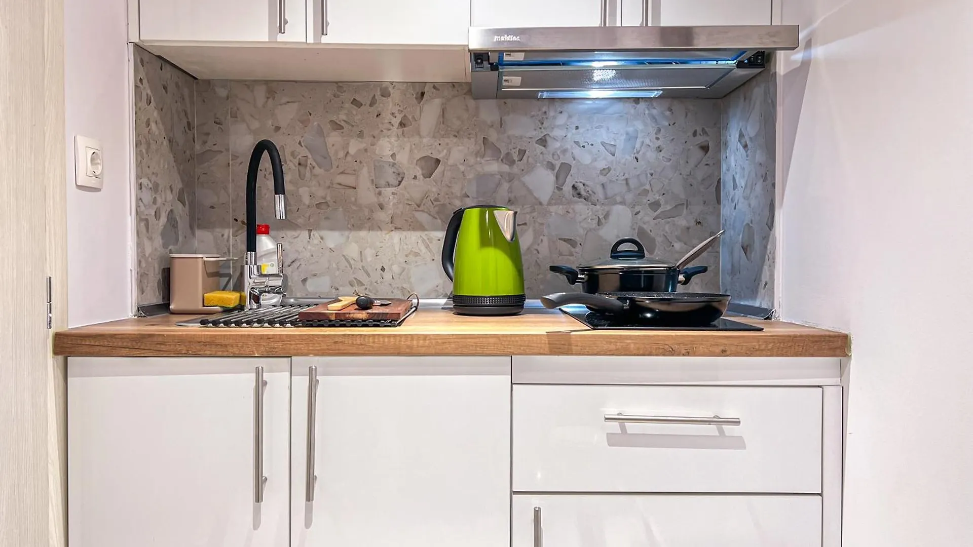 Ikaros Welcome Stay Downtown Loft - Explore Center By Foot - Close To Arch Of Galerius Θεσσαλονίκη 0*,